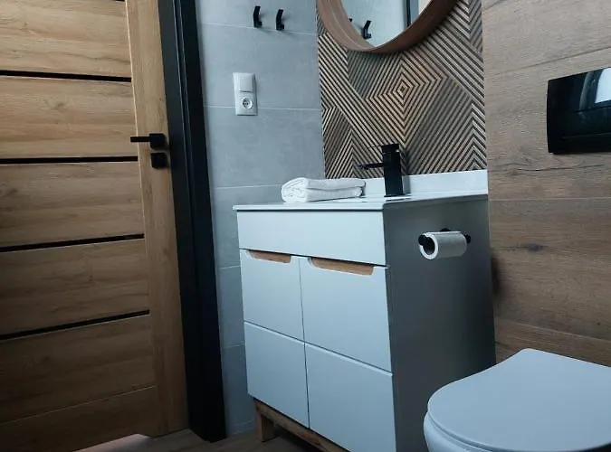 Wakacyjne Nad Trzema Jeziorami Z Jacuzzi Дом отдыха *